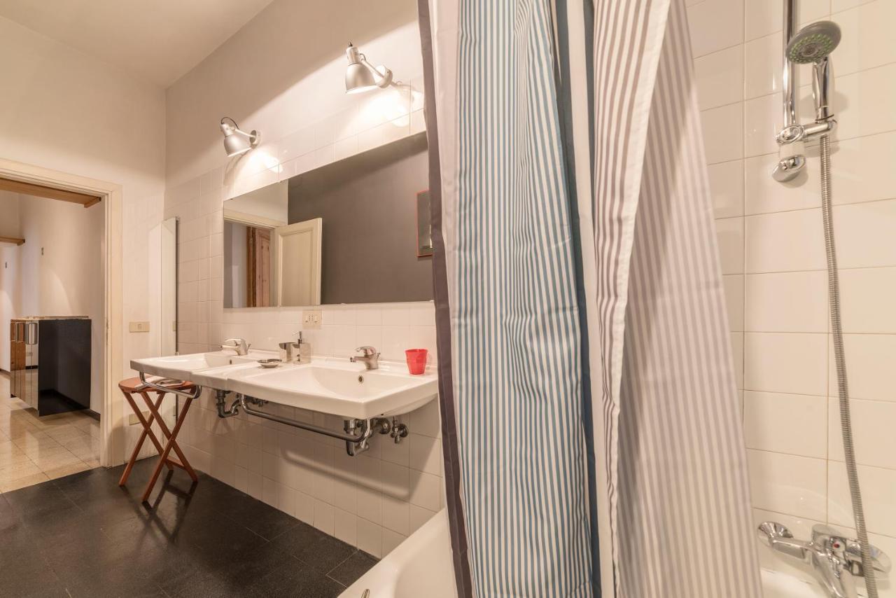 Elizabeth House Apartment โรม ภายนอก รูปภาพ